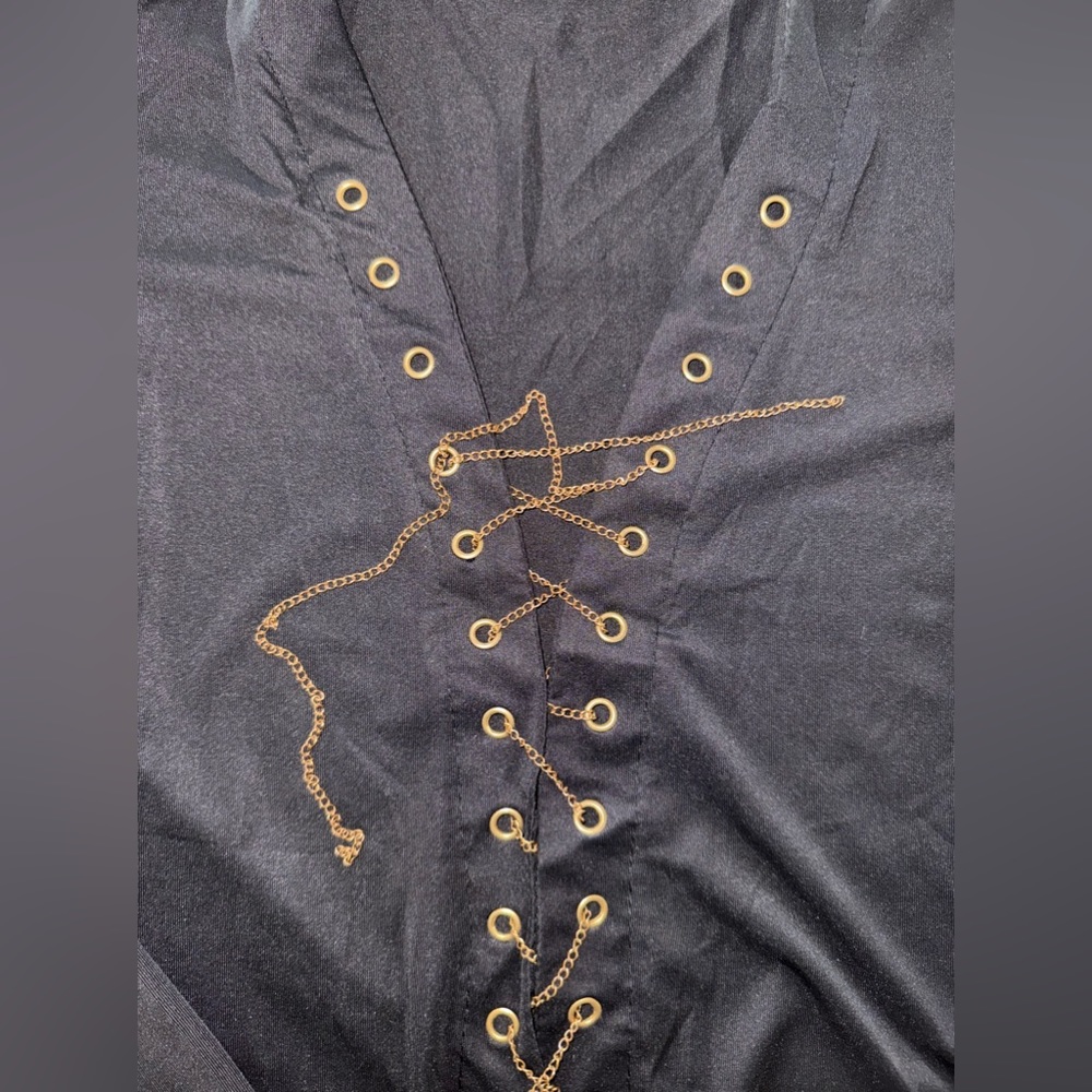 Women’s Black Long Sleeved stretch Tie-Up Gold Chain top,Sz MEDIUM - Picture 2 of 4